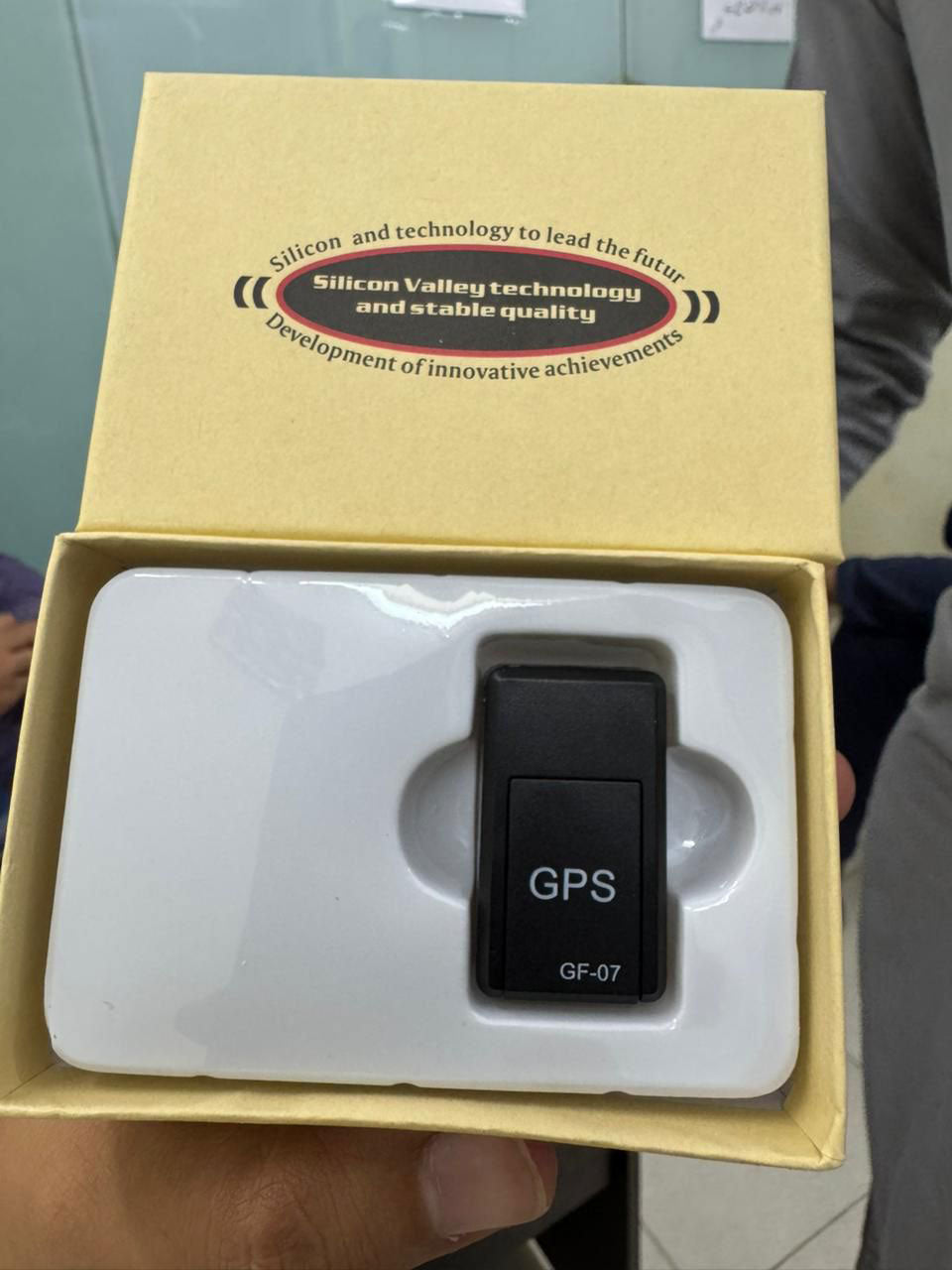 Gps tracker titanium quality with box | GF07 Wireless Mini Magnetic GPS Tracker Car Tracking Device